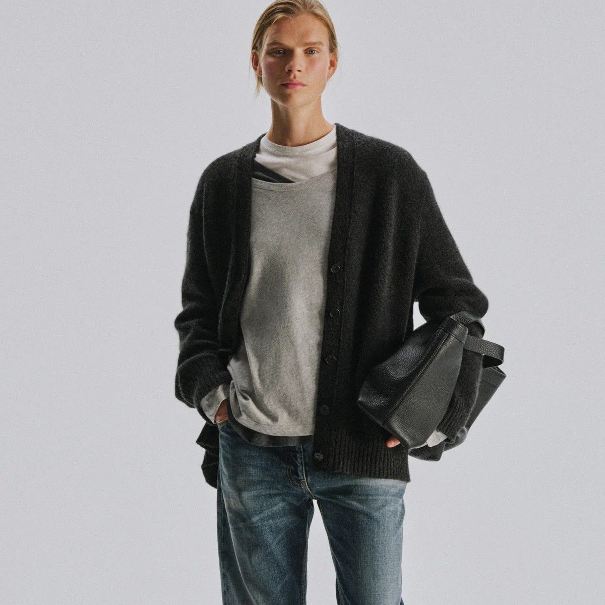 Cardigan Pranavi
